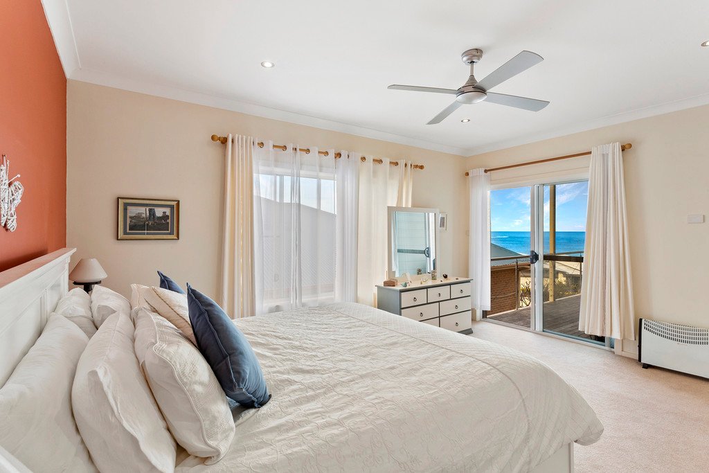 16 The Mainsail  BOAT HARBOUR 10