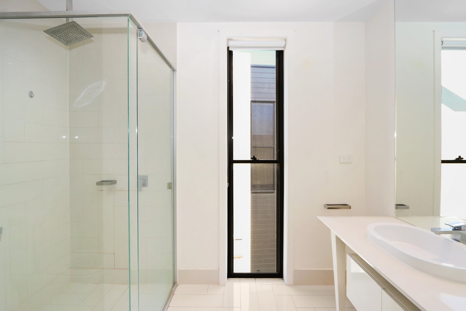 16 Theatre Drive BENOWA 13