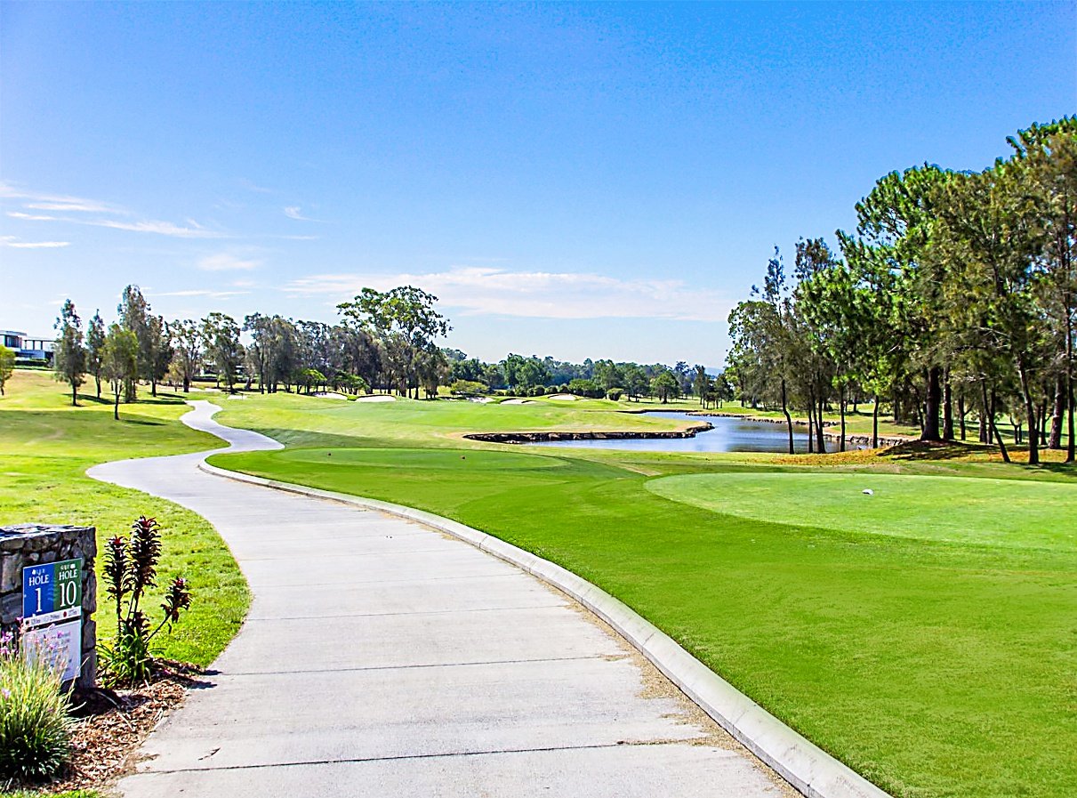 16 Theatre Drive BENOWA 17