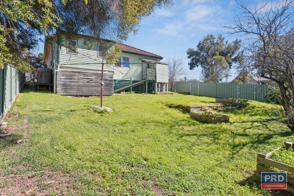 16 Thomas Street IRONBARK 13