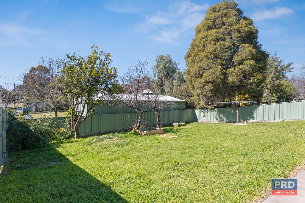 16 Thomas Street IRONBARK 14