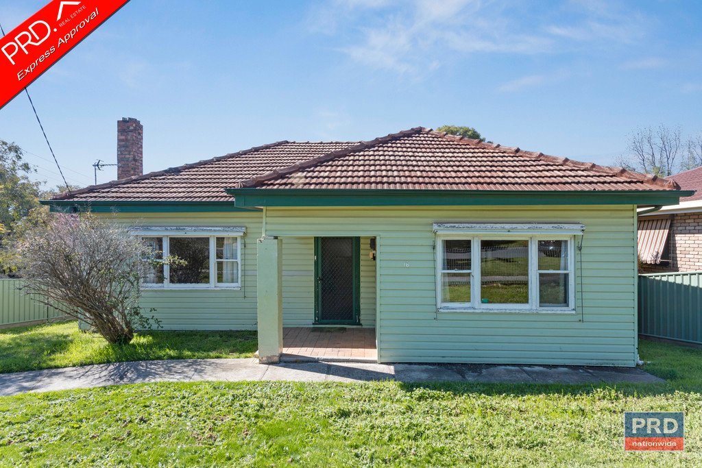 16 Thomas Street IRONBARK 1