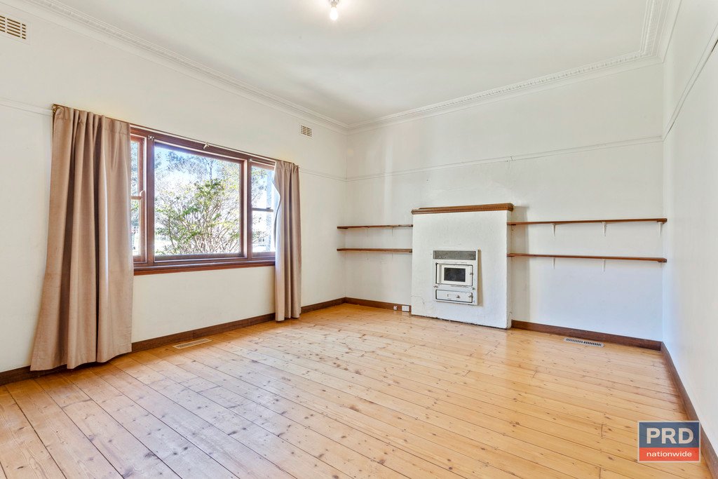 16 Thomas Street IRONBARK 3