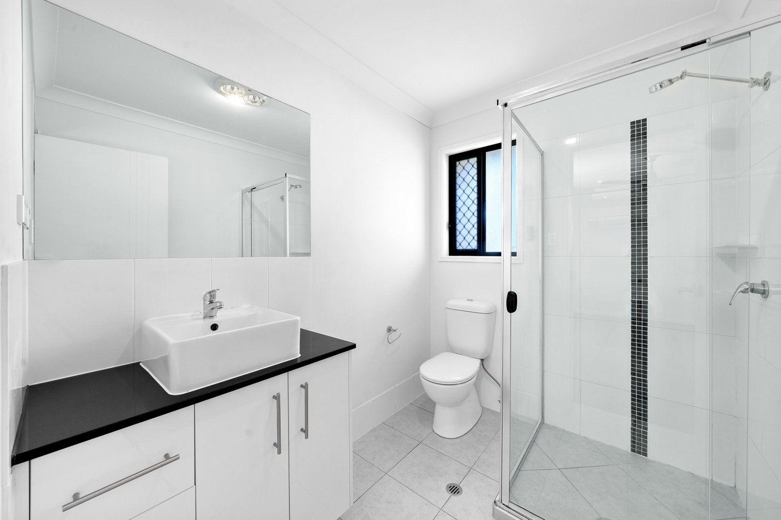 16 Thompson Street ZILLMERE 9