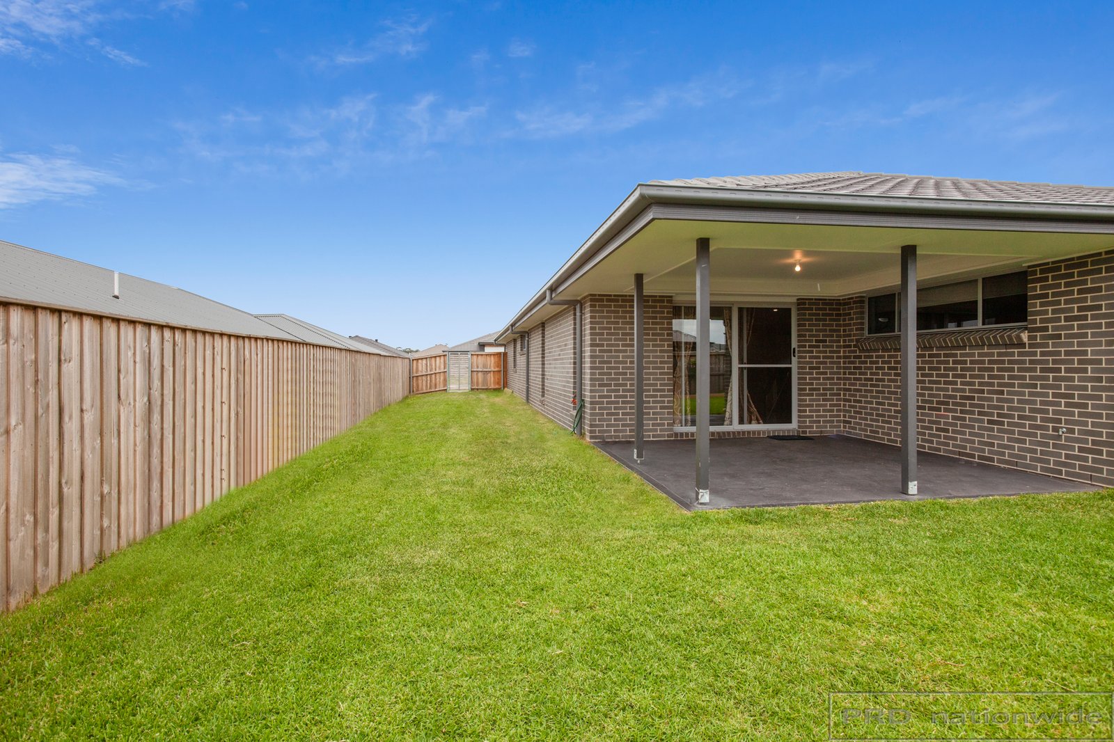 16 Threadtail Street CHISHOLM 10