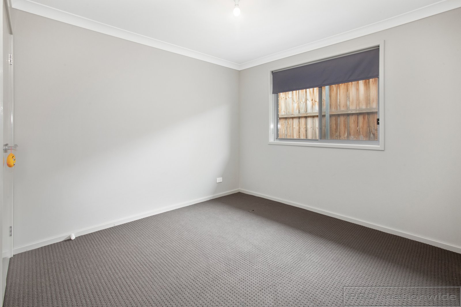 16 Threadtail Street CHISHOLM 13