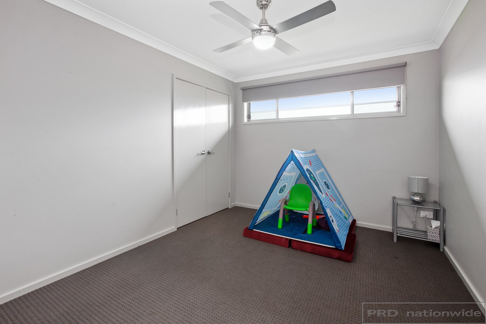 16 Threadtail Street CHISHOLM 15