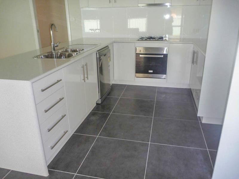 1/6 Tikki Place GLENFIELD PARK 2