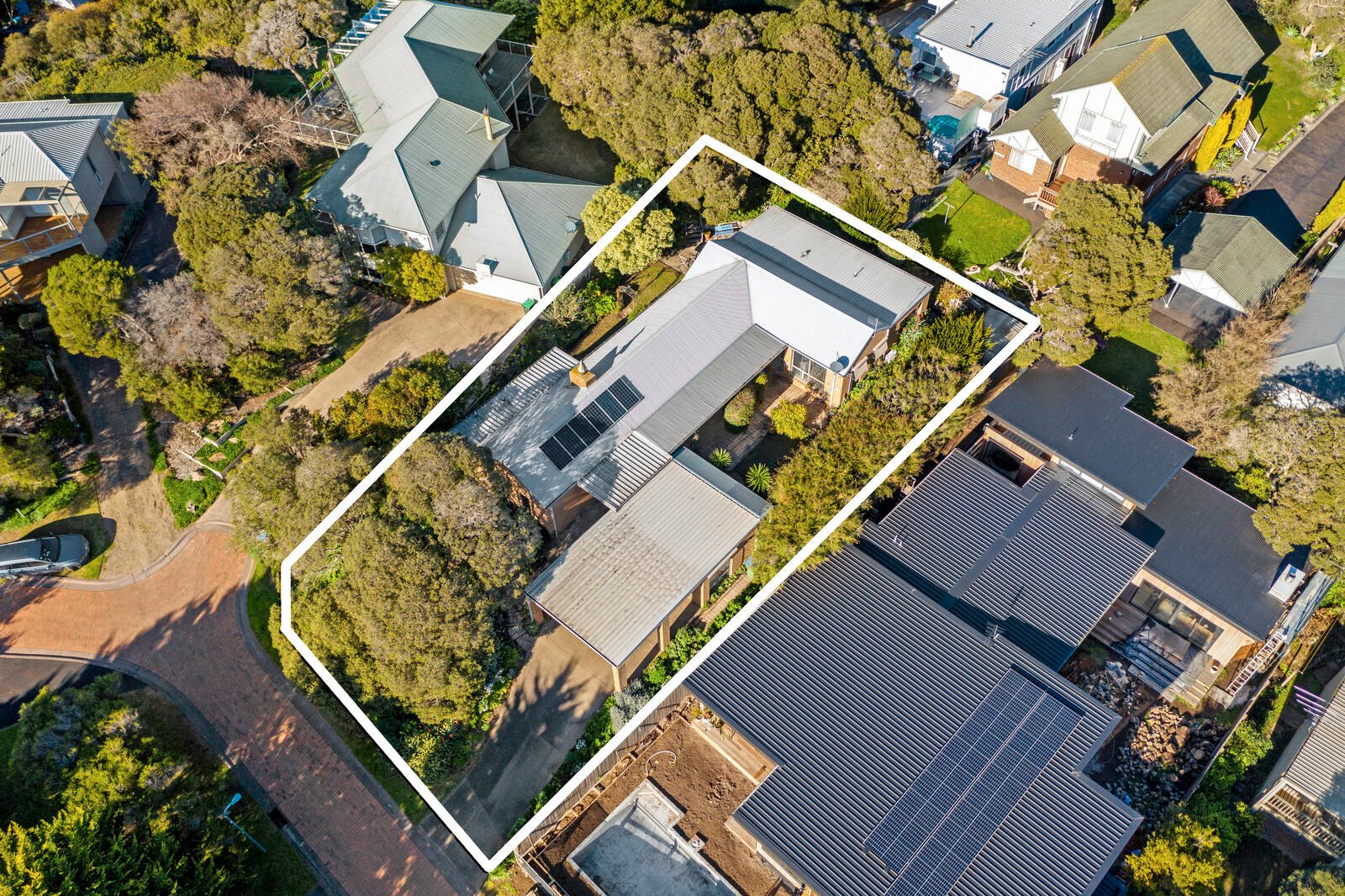 Real Estate and Property in 16 Timaru Close, Sorrento, VIC