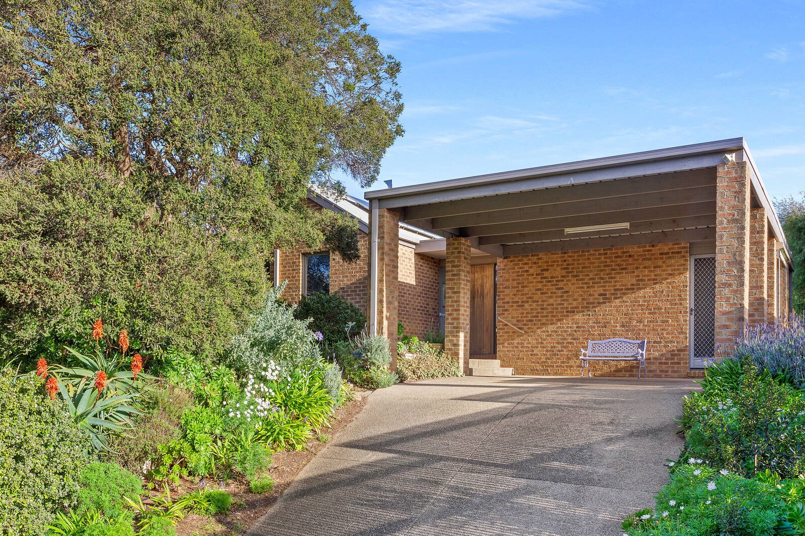 Real Estate and Property in 16 Timaru Close, Sorrento, VIC