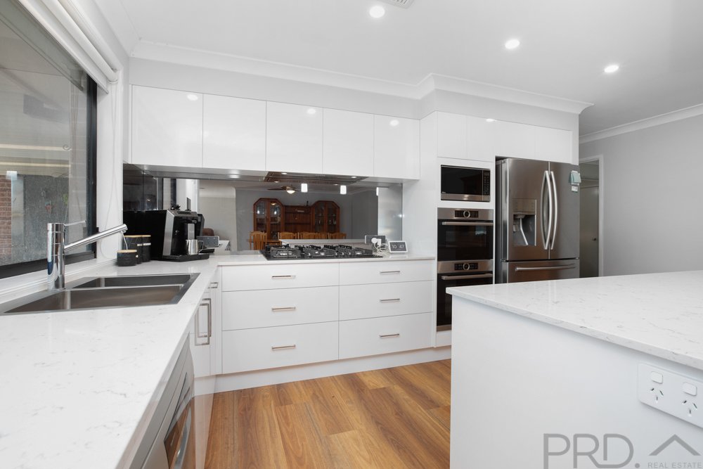 16 Tipperary Drive ASHTONFIELD 5