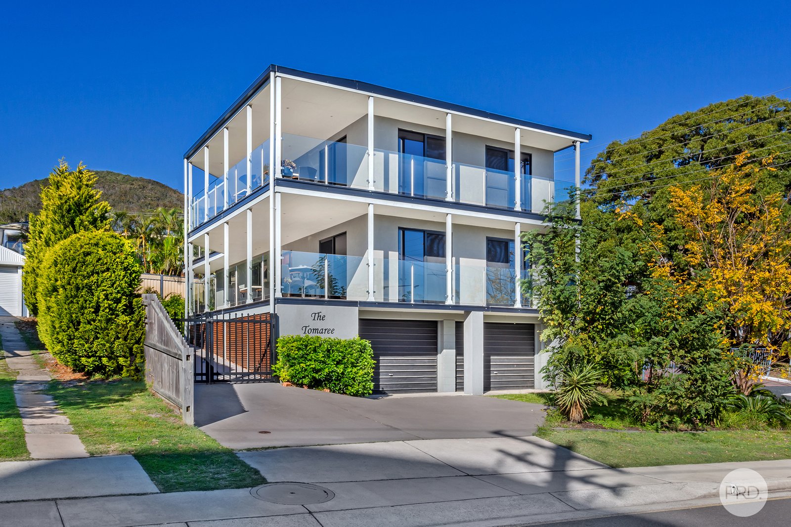 16 Tomaree Road SHOAL BAY 3