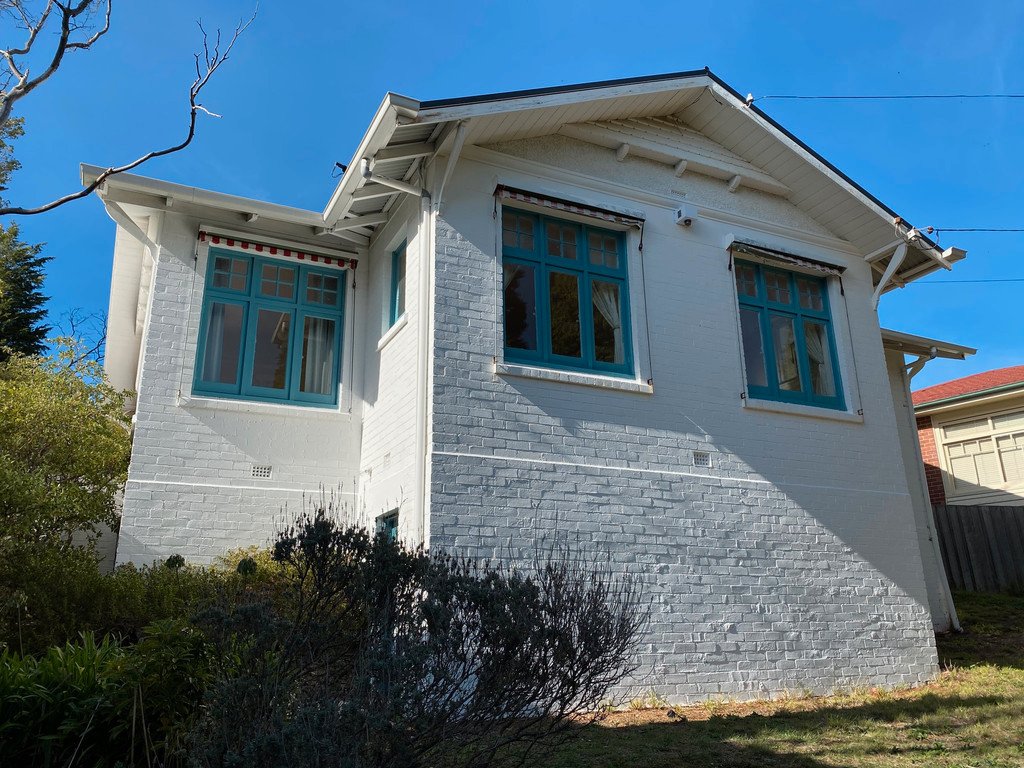 16 Toorak Avenue MOUNT STUART 1