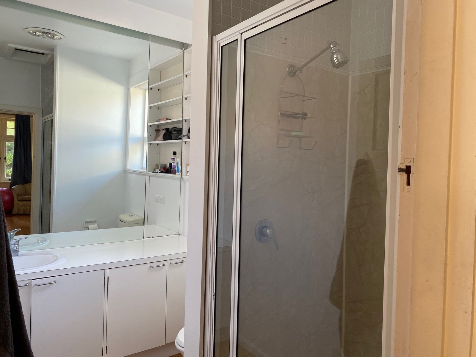 16 Toorak Avenue MOUNT STUART 6