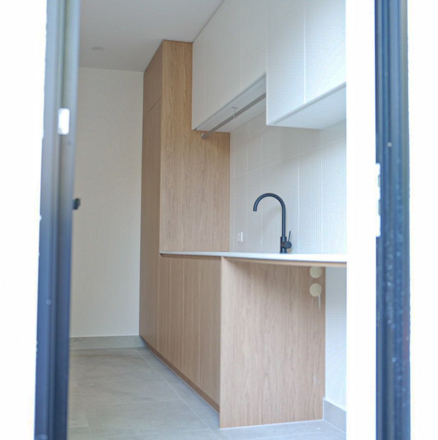 1/6 Topaz Court Hollywell 25