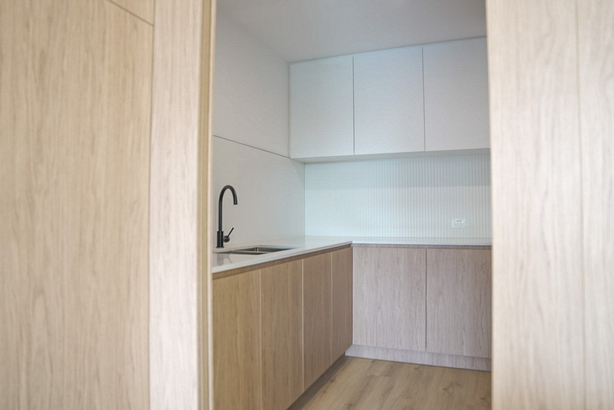 1/6 Topaz Court Hollywell 11