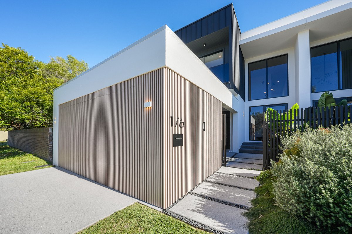 1/6 Topaz Court Hollywell 5