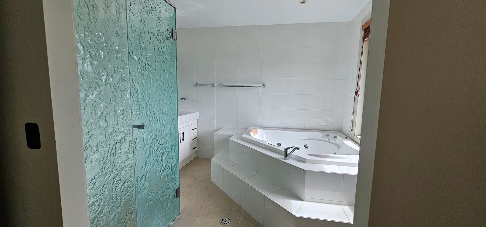 16 Tranquility Close KORORA 18