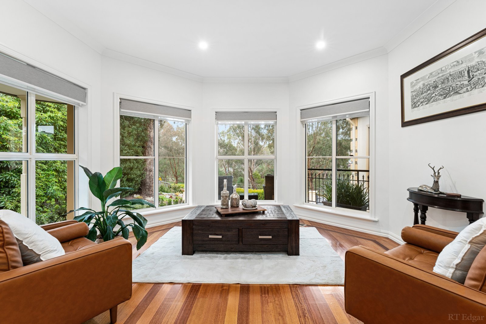 Real Estate and Property in 16 Treetop Terrace, Plenty, VIC