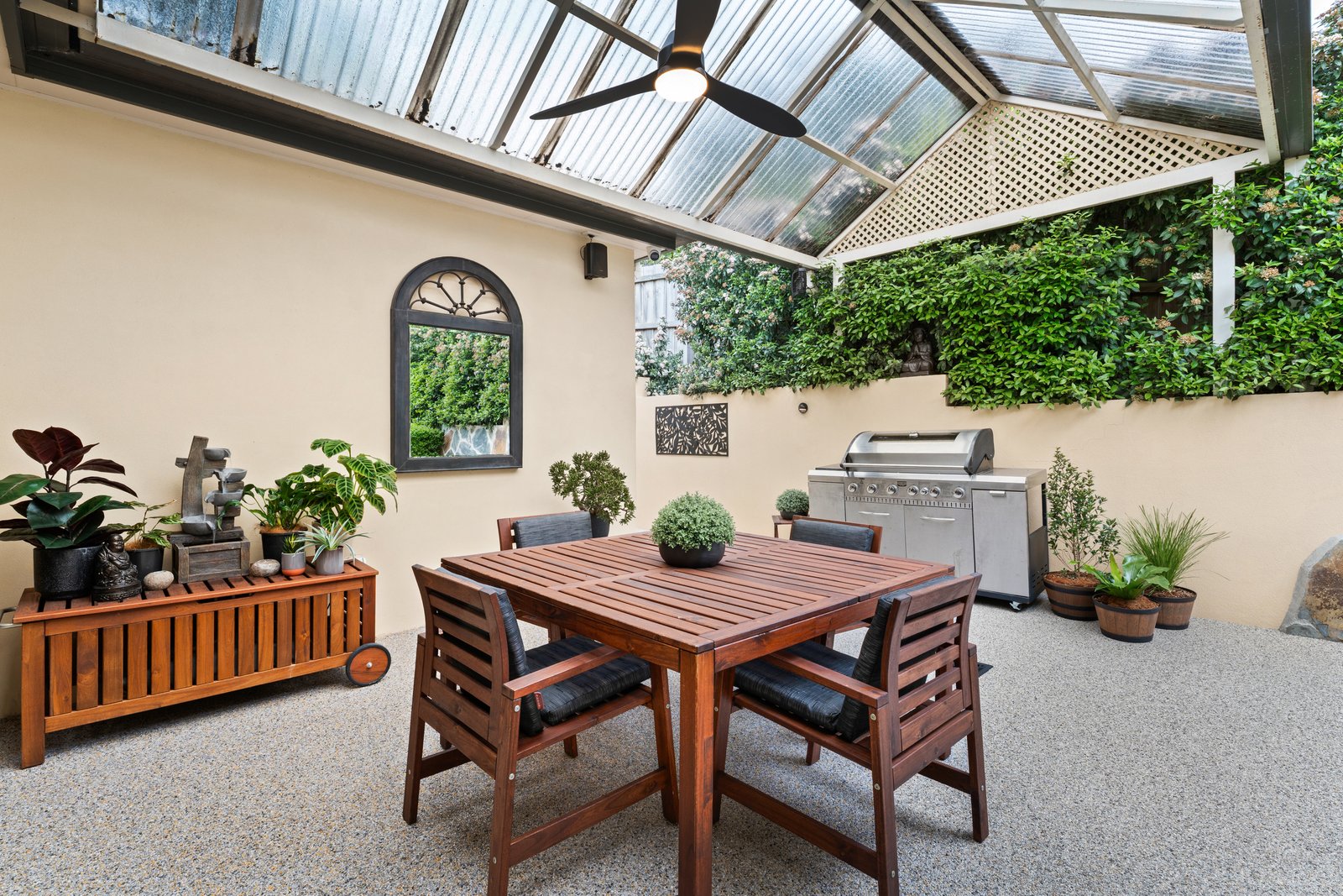 Real Estate and Property in 16 Treetop Terrace, Plenty, VIC