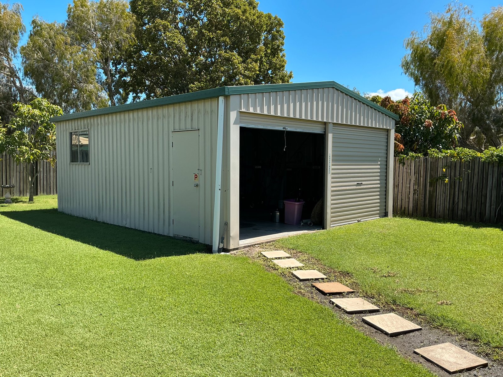16 Tristania Crescent URANGAN 2