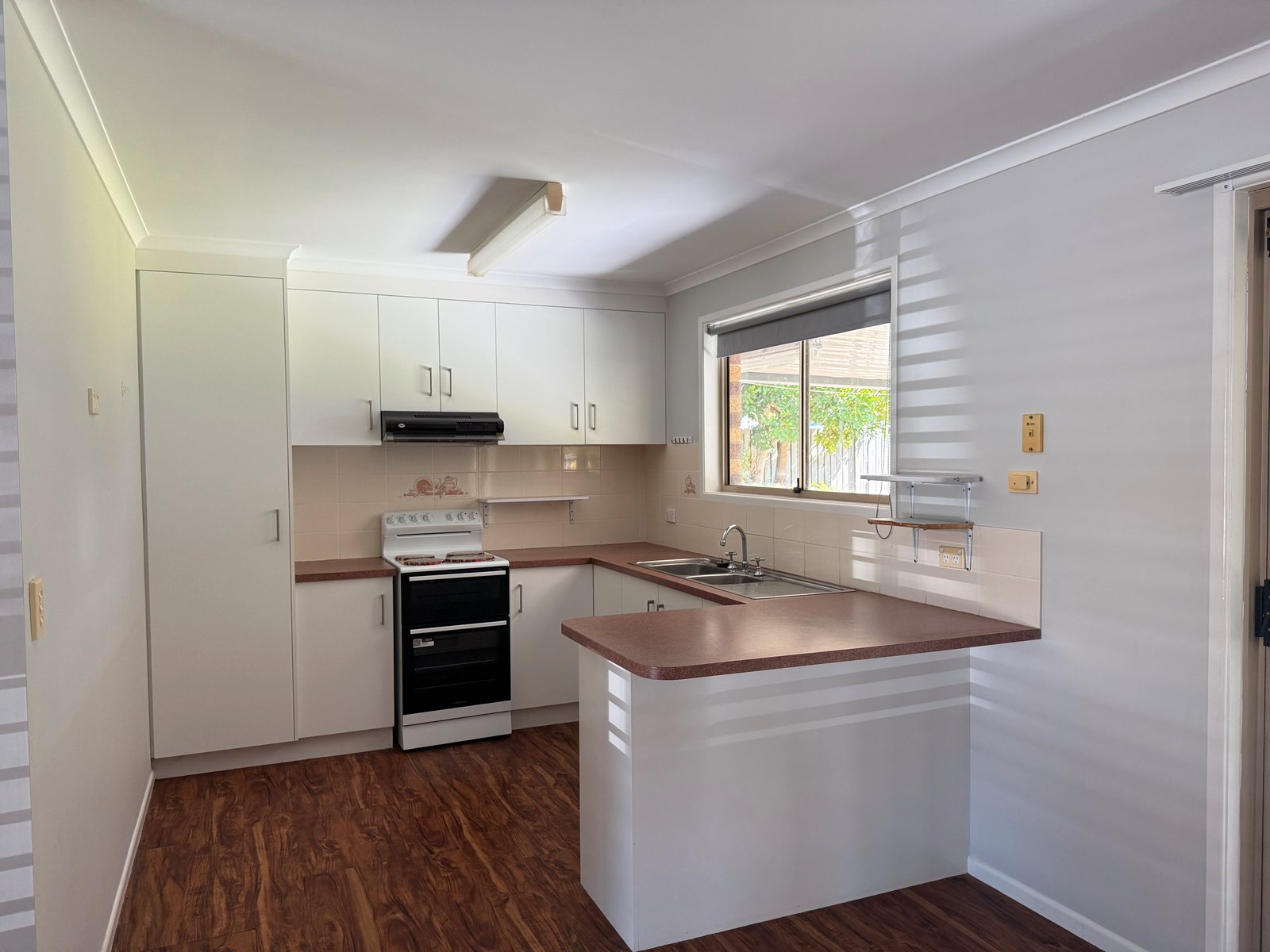 16 Tristania Crescent URANGAN 9