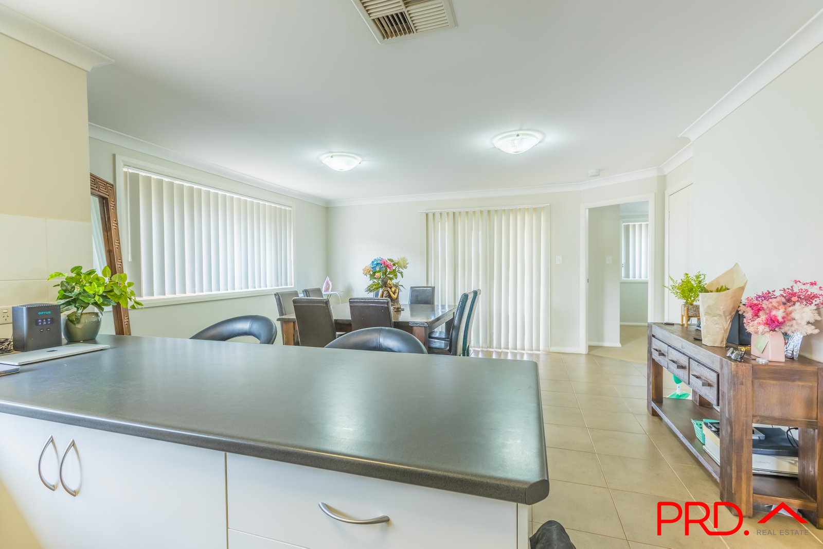16 Tulipwood Crescent TAMWORTH 7