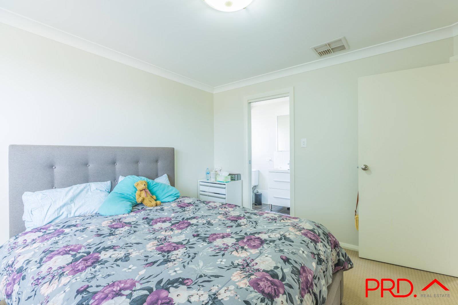 16 Tulipwood Crescent TAMWORTH 12