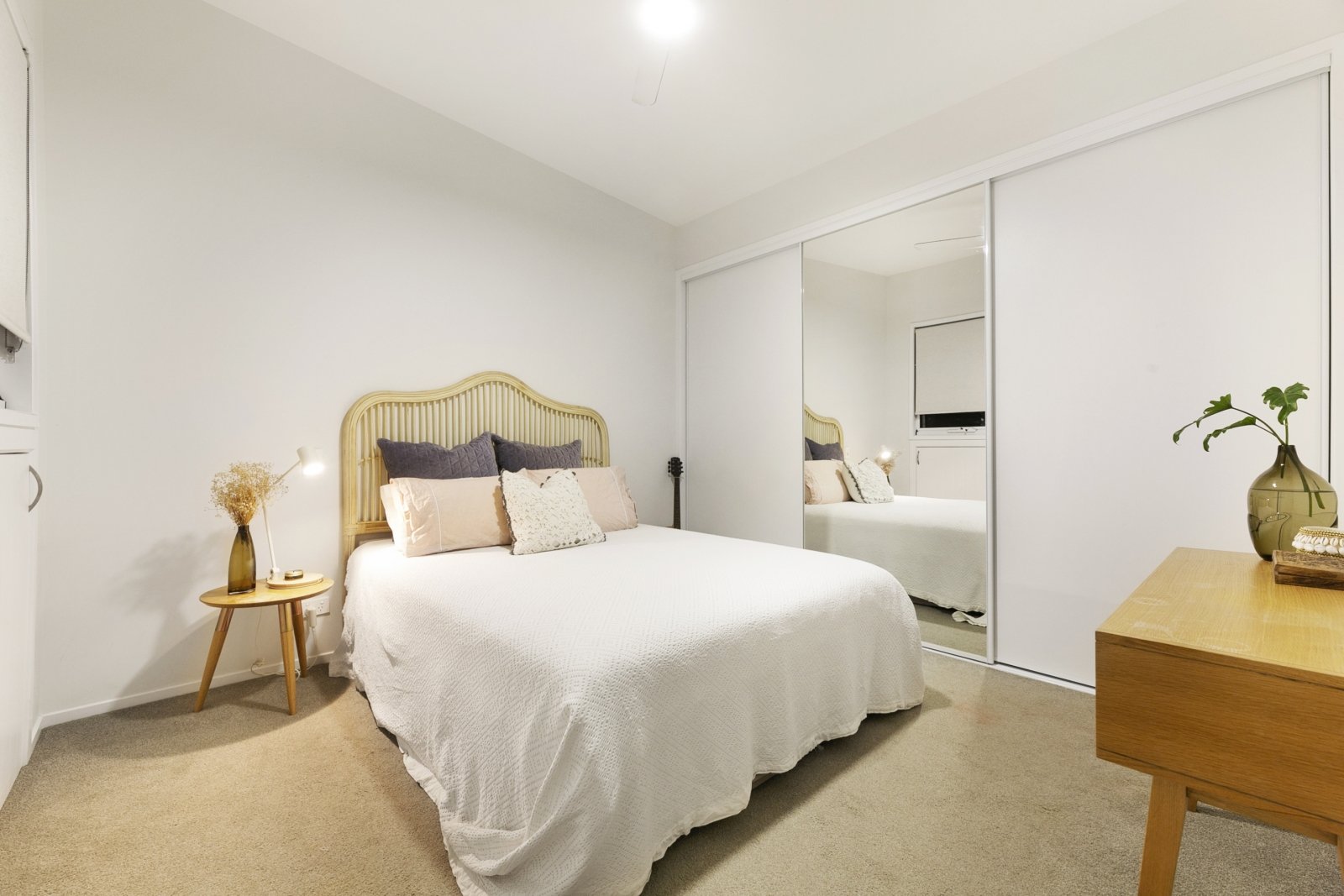 16 Twenty Fourth Avenue PALM BEACH 13