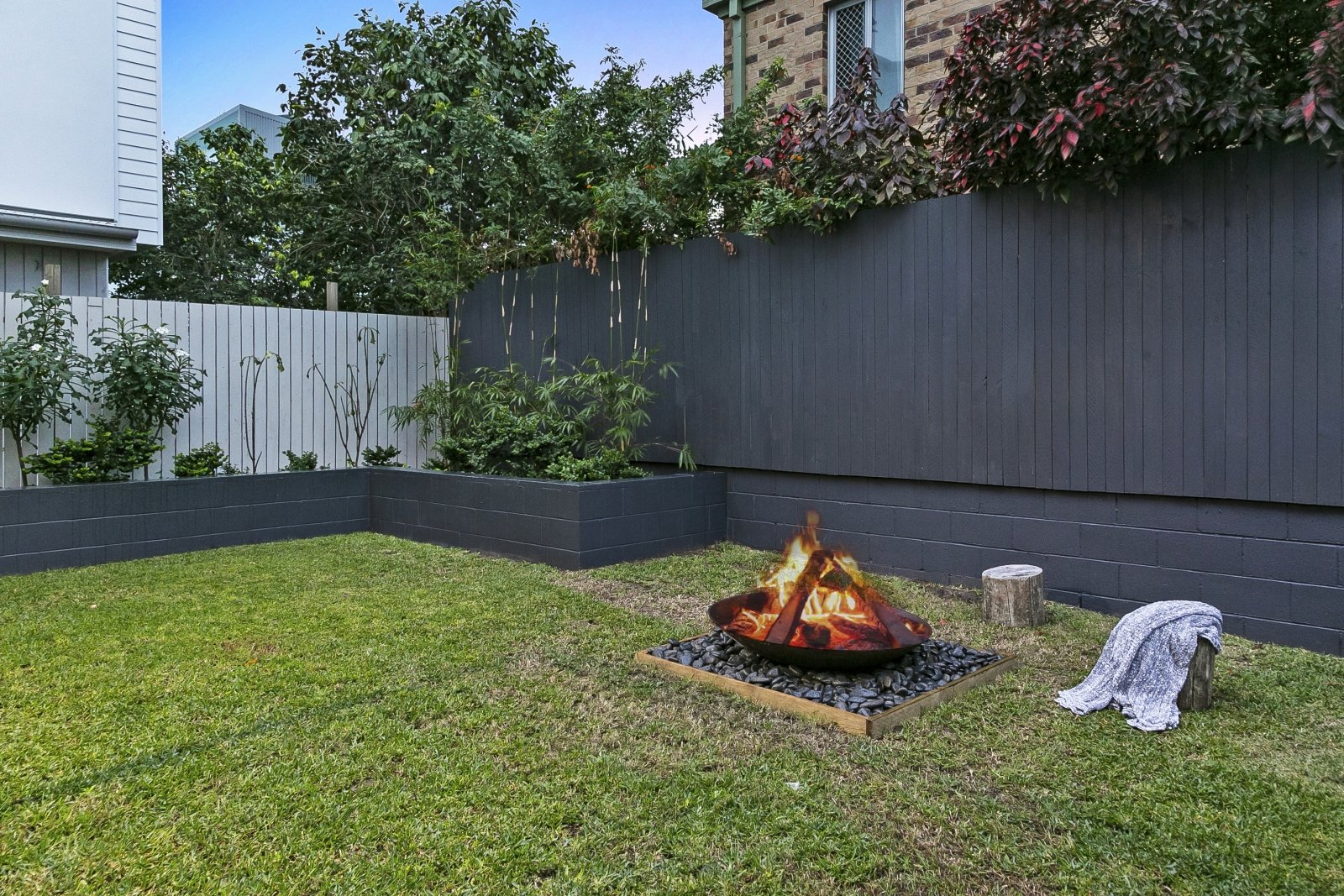 16 Twenty Fourth Avenue PALM BEACH 18