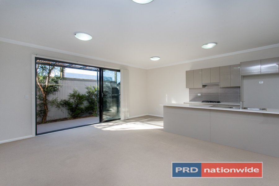 16 Tyler Street JORDAN SPRINGS 3