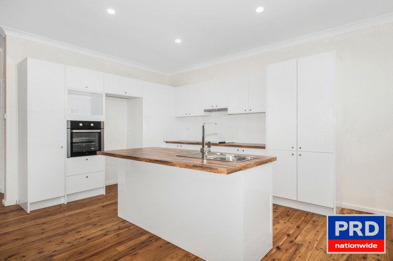 16 Unara Rd  DAPTO 3