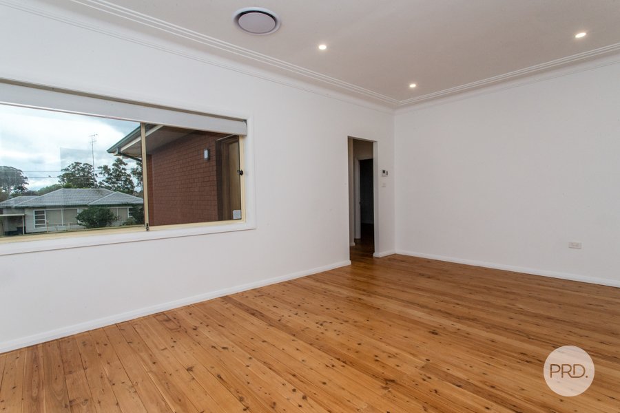 16 Upton Street SOUTH PENRITH 3