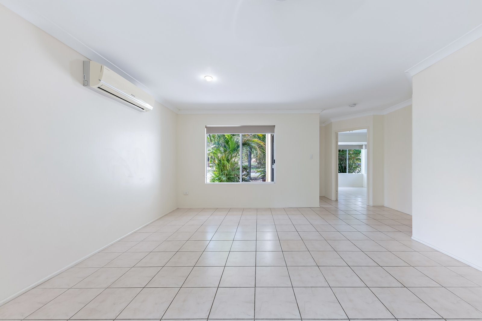 16 Valley Drive CANNONVALE 6
