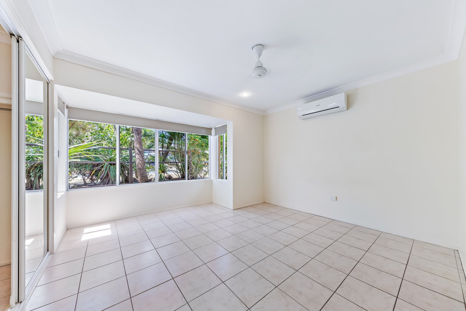 16 Valley Drive CANNONVALE 7