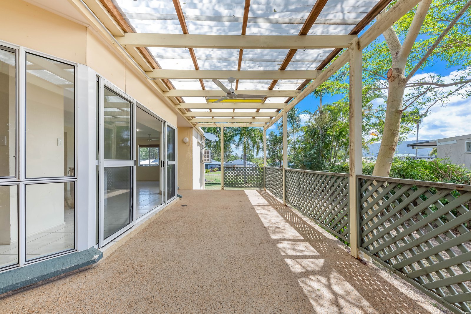 16 Valley Drive CANNONVALE 13