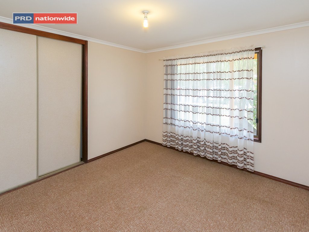 16 Vanda Street URANGAN 12