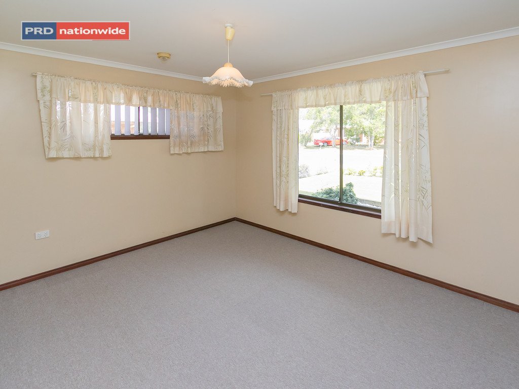 16 Vanda Street URANGAN 13