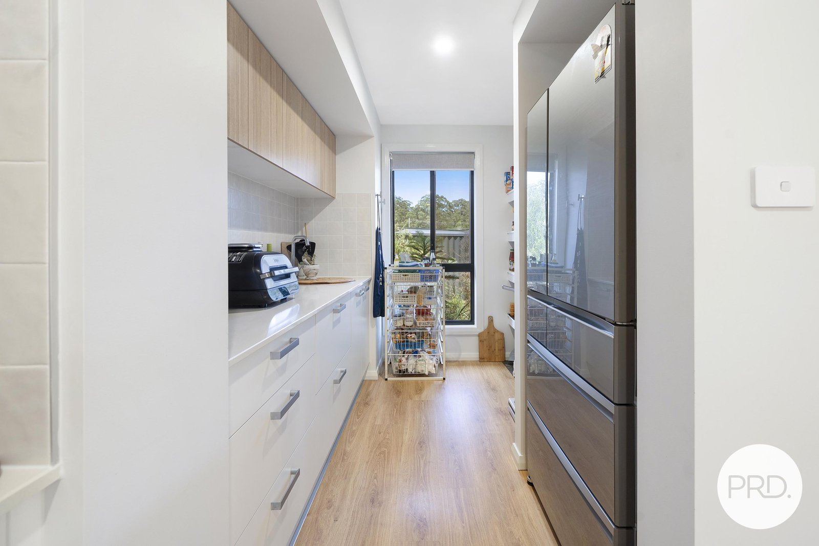 16 Vernon Circuit KEW 4