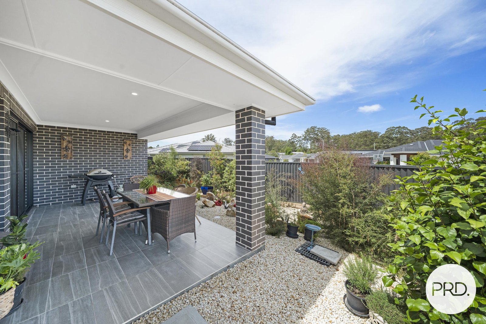 16 Vernon Circuit KEW 15