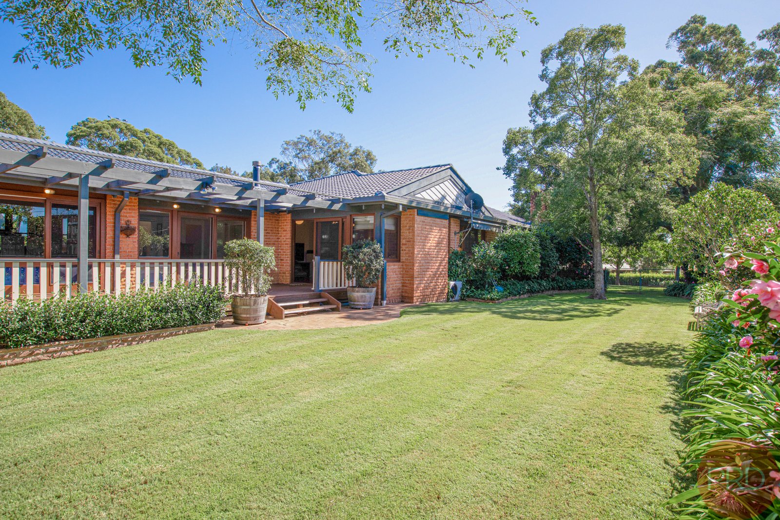 16 Victoria Road BOLWARRA 2