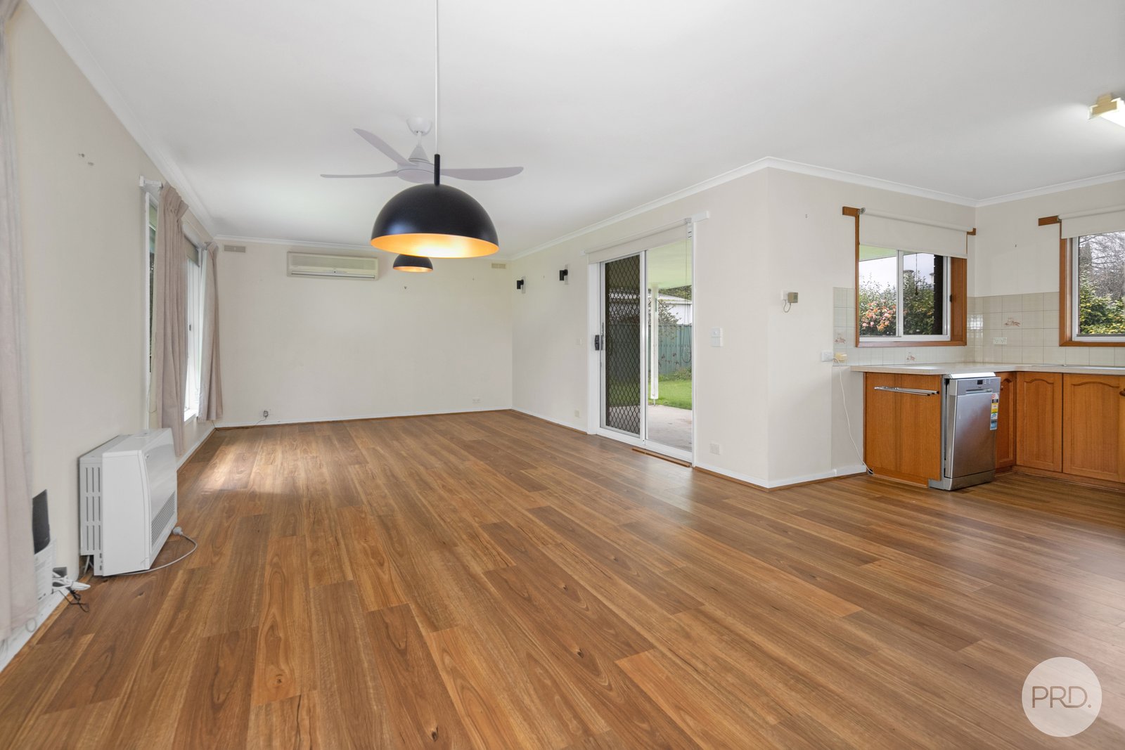 16 Victoria Street CRESWICK 2