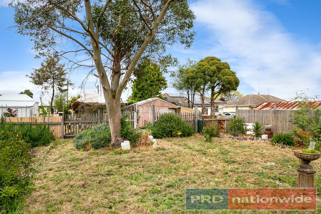 16 Victoria Street SEBASTOPOL 11