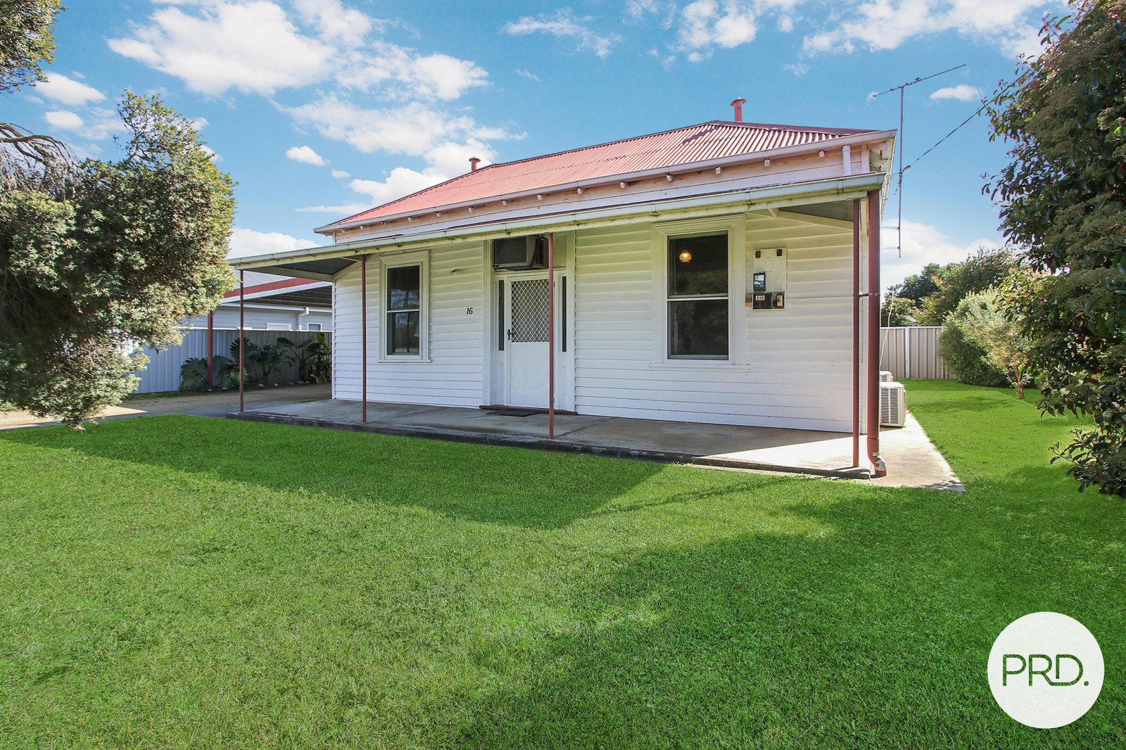 16 Victoria Street WAHGUNYAH 1