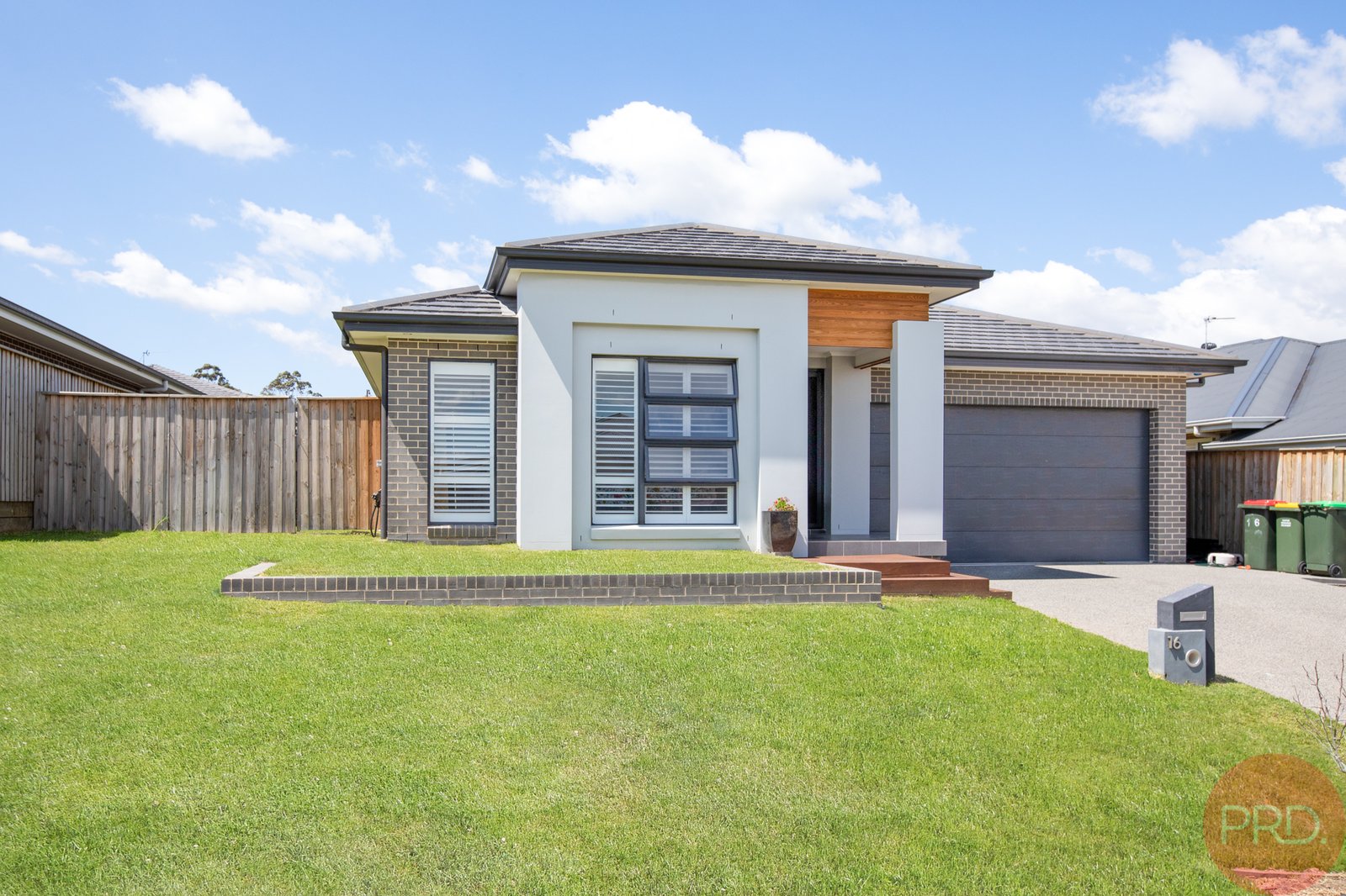 16 Vine Street CHISHOLM 1