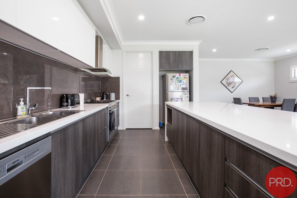 16 Vine Street CHISHOLM 6