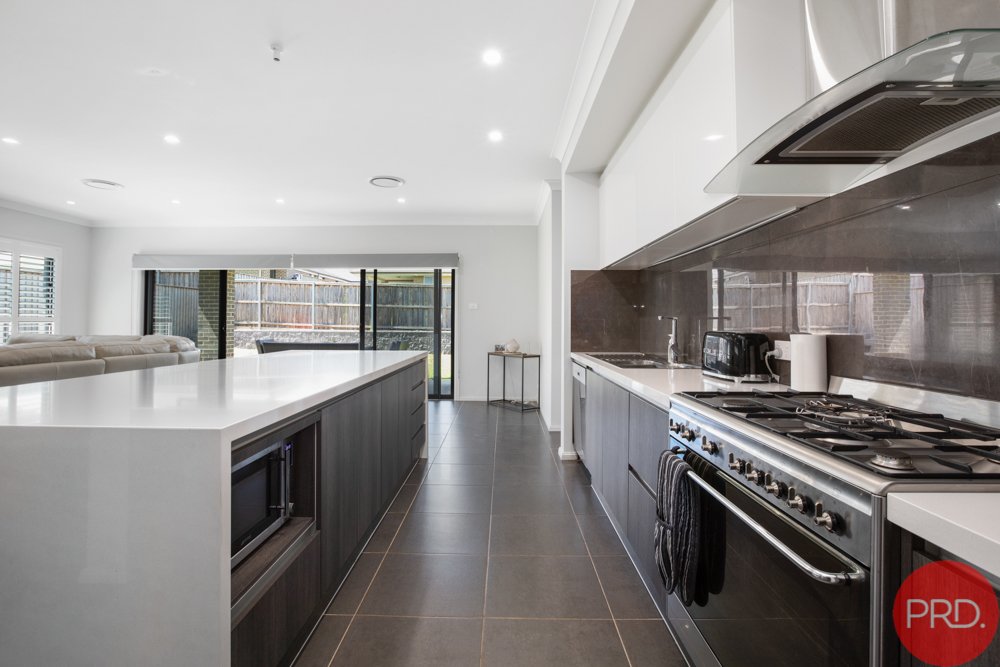 16 Vine Street CHISHOLM 7