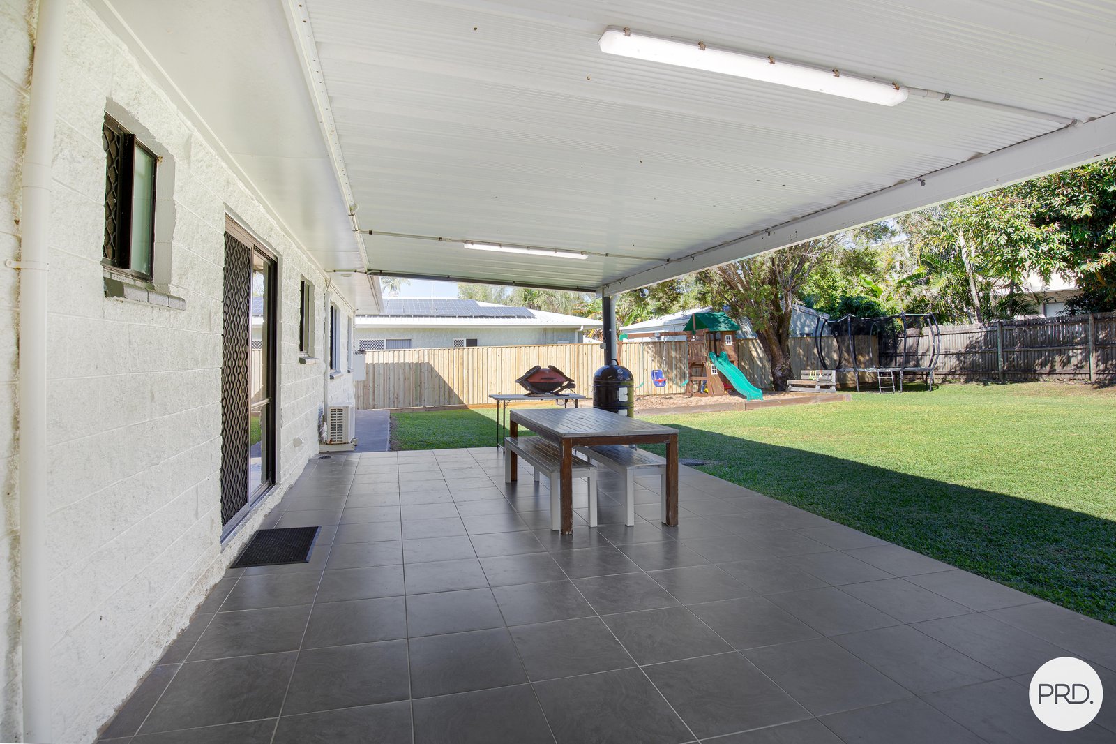 16 Volute Street SHOAL POINT 13