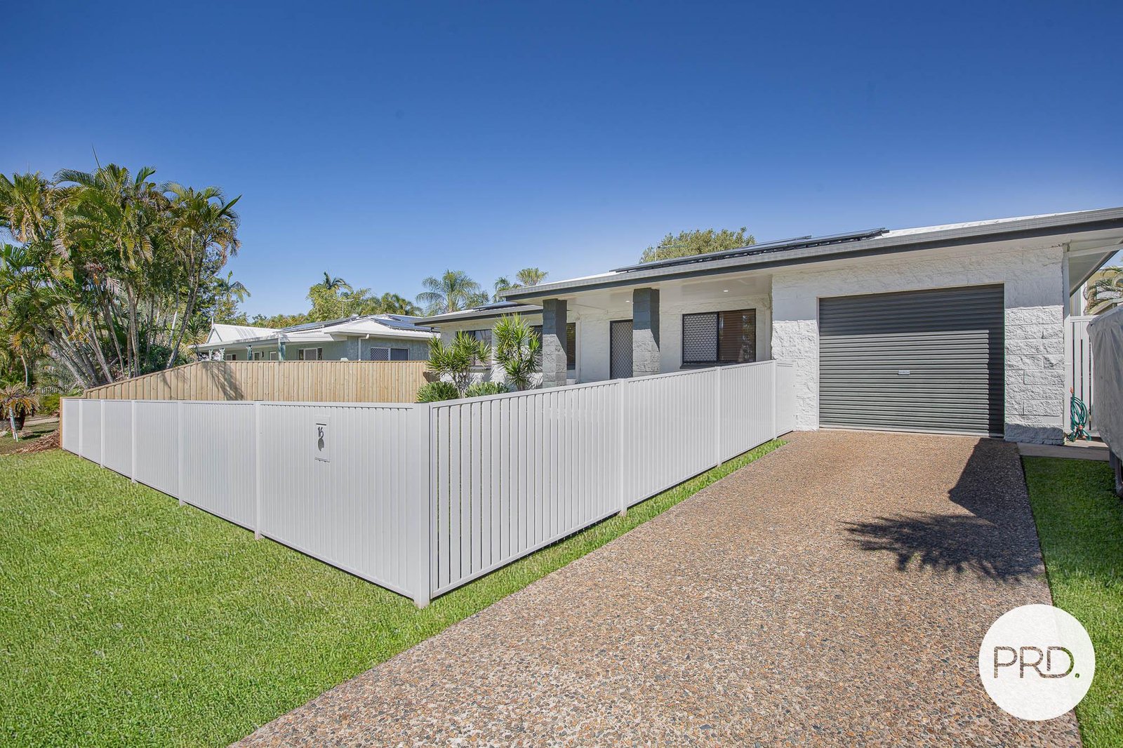 16 Volute Street SHOAL POINT 14