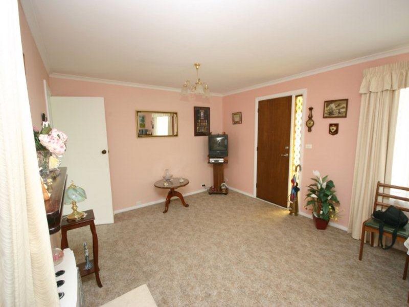 1/6 Walgett Place GLENORCHY 4
